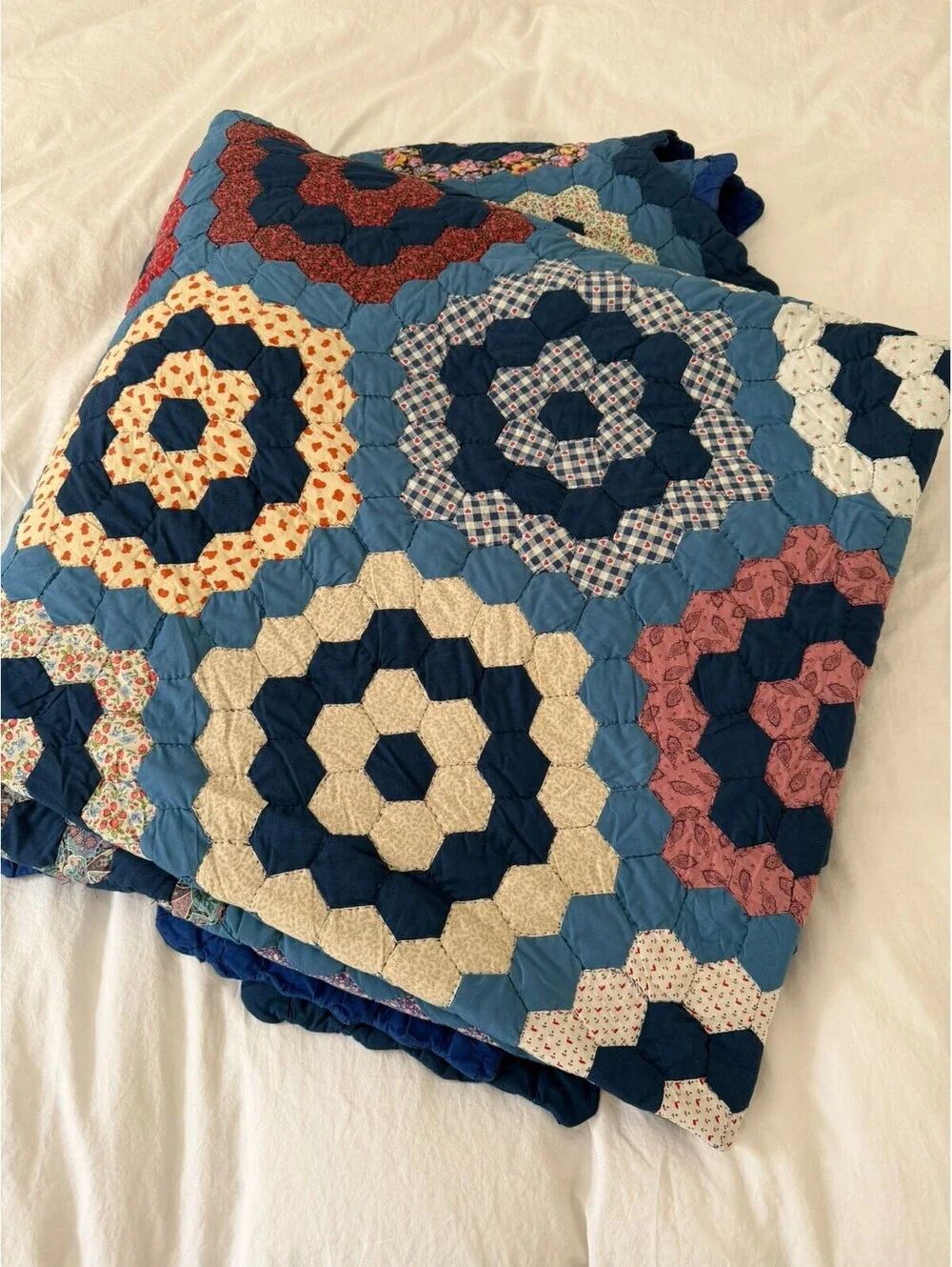 Vintage Grandmother’s Flower Garden Quilt Hand Pieced Hand Quilted 102” King